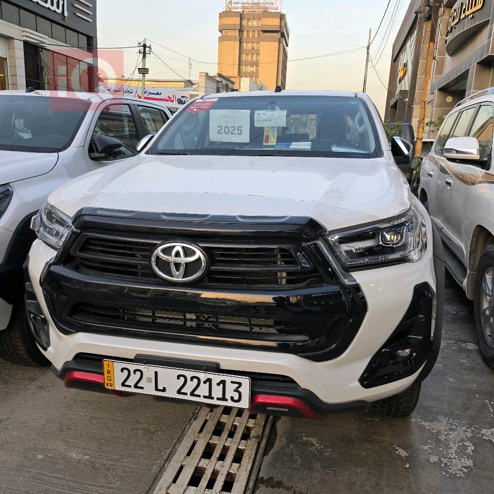 تويوتا هايلوكس